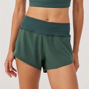 Outdoor Voices Hudson shorts